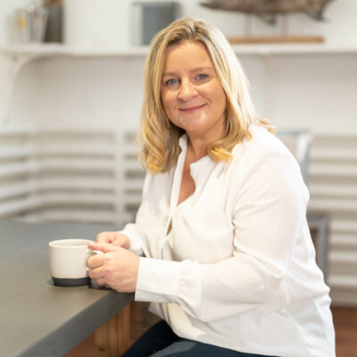 Suzanne Mulholland (The Batch Lady)